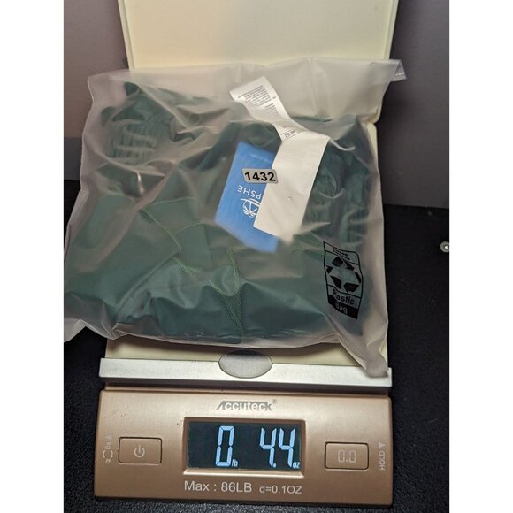 Cupshe Army Green Ruffle Swim Top Size Small - Picture 10 of 10